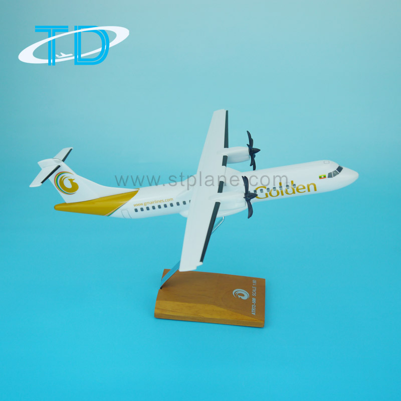 Golden Atr72 -500 34cm 1/80 High Quality Products Model
