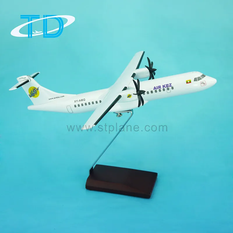 Kbz 1: 100 Scale Atr72-600 Resin Aircraft Model