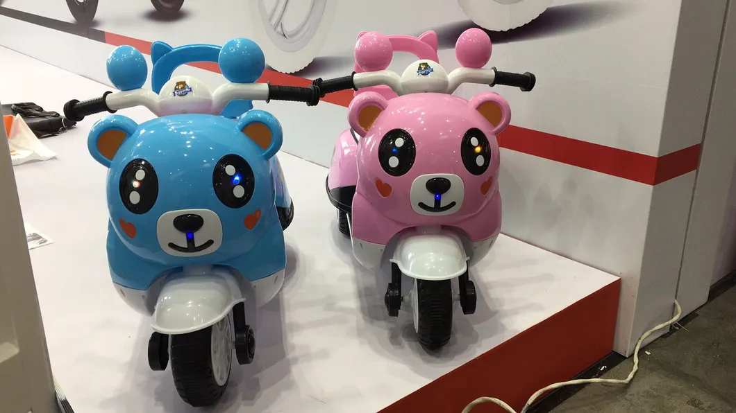 New Design Children′s Electric Motorcycle Kids Toy Car Large Electric Tricycle Child Battery Motorcycle Cem-08