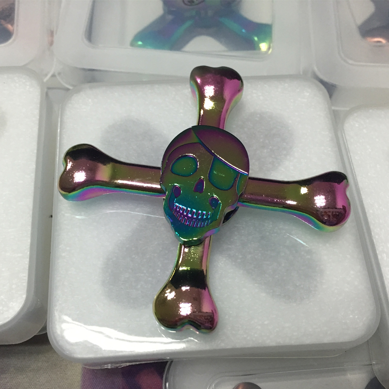 The New Fidget Spinner Skull Head Hot Selling